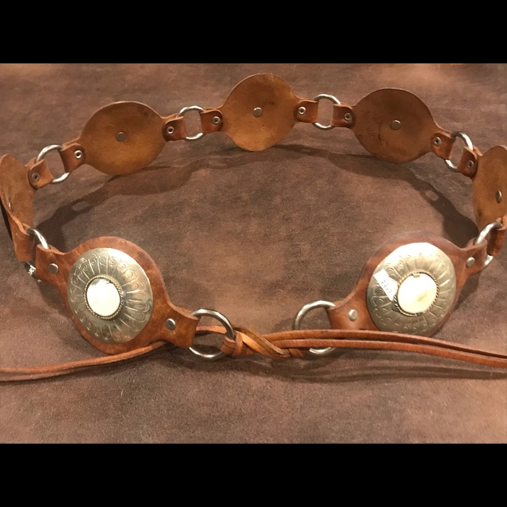 NWOT Leather and silver concho belt
